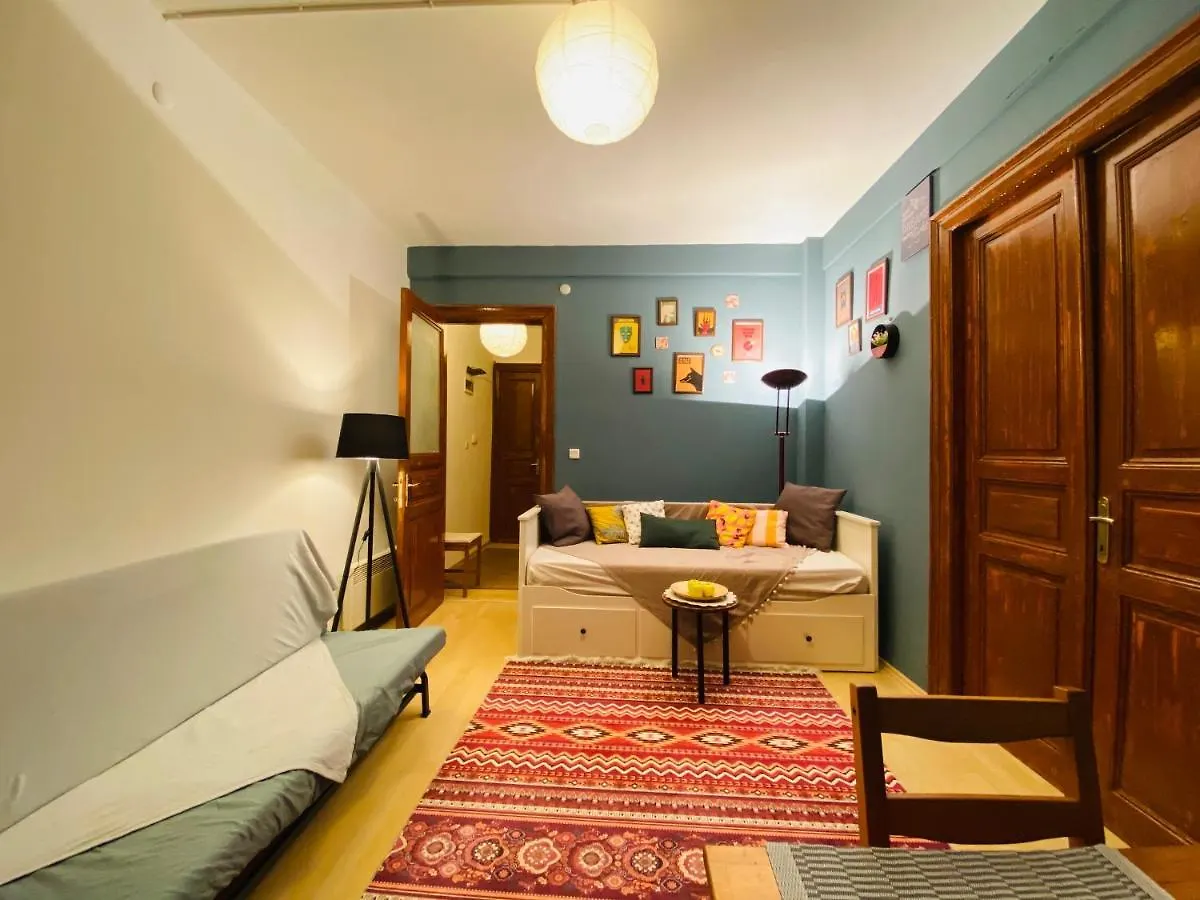 Cosy And Central Apartment**Taksim**Galata Istanbulská provincie 0*,  Turecko